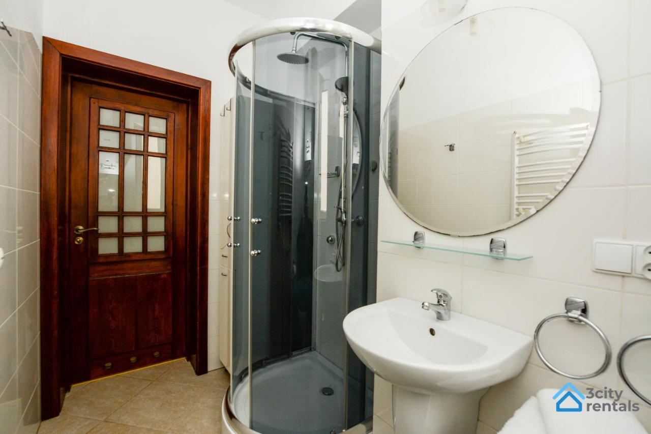 Apartment Tradycyjny 3city W Sopocie Blisko Plazy By Renters Sopot